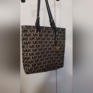 Michael Kors tote bag